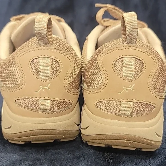 Chaco Women's Tan Athletic Hiking Shoes Sneakers Outdoor Trail Size 11 - Picture 5 of 8